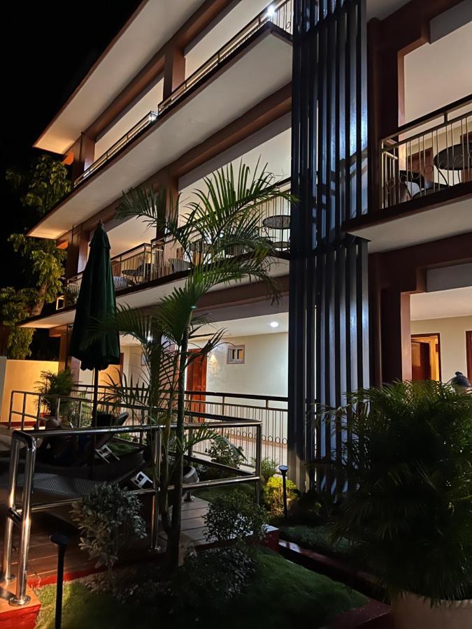 Rufana Suites 莫阿尔博阿 外观 照片