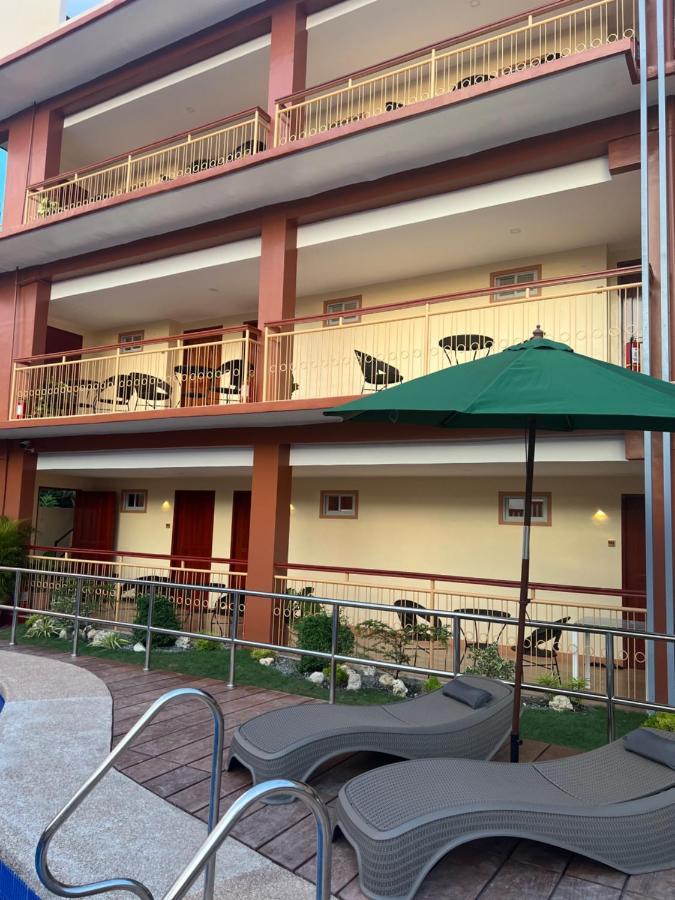Rufana Suites 莫阿尔博阿 外观 照片